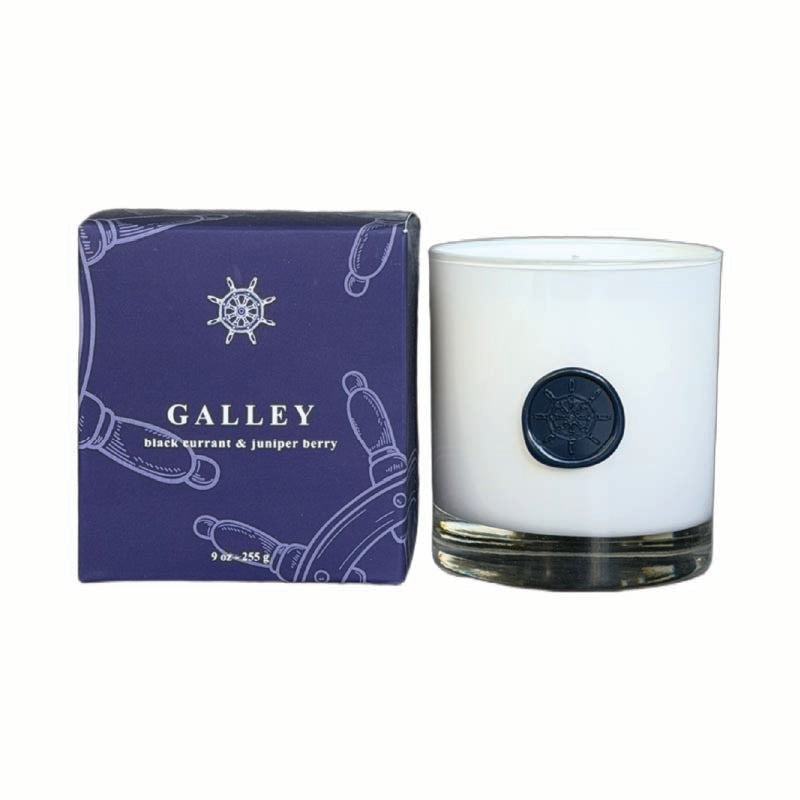 GALLEY - Yacht Life 9 oz candle (black currant & juniper berry)