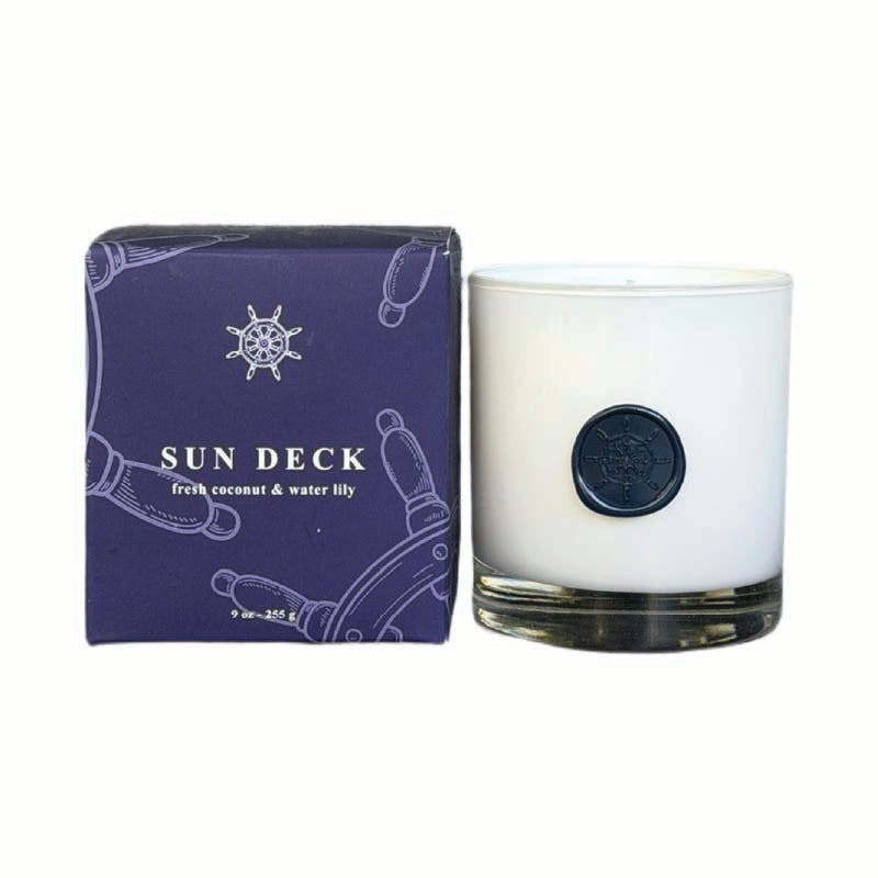 SUN DECK - Yacht Life 9 oz candle (fresh coconut & water lily)