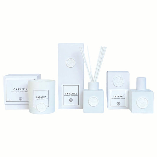 Catania - 9 oz candle (sweet magnolia, white sandalwood)